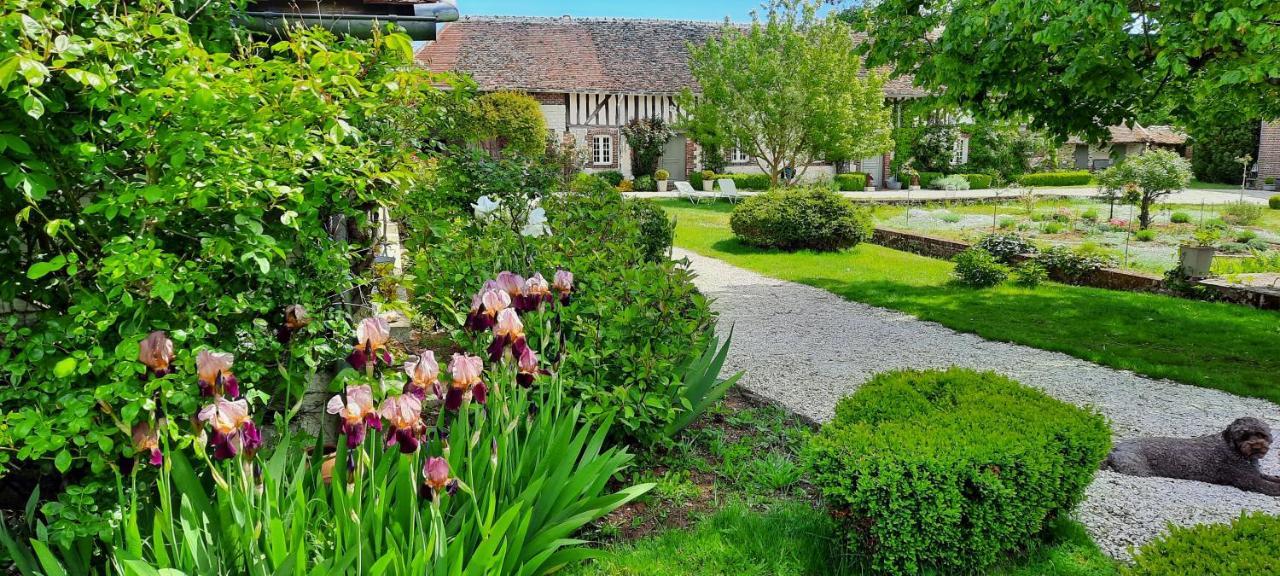 Domaine De La Creuse Bed & Breakfast Moussey  Exterior foto